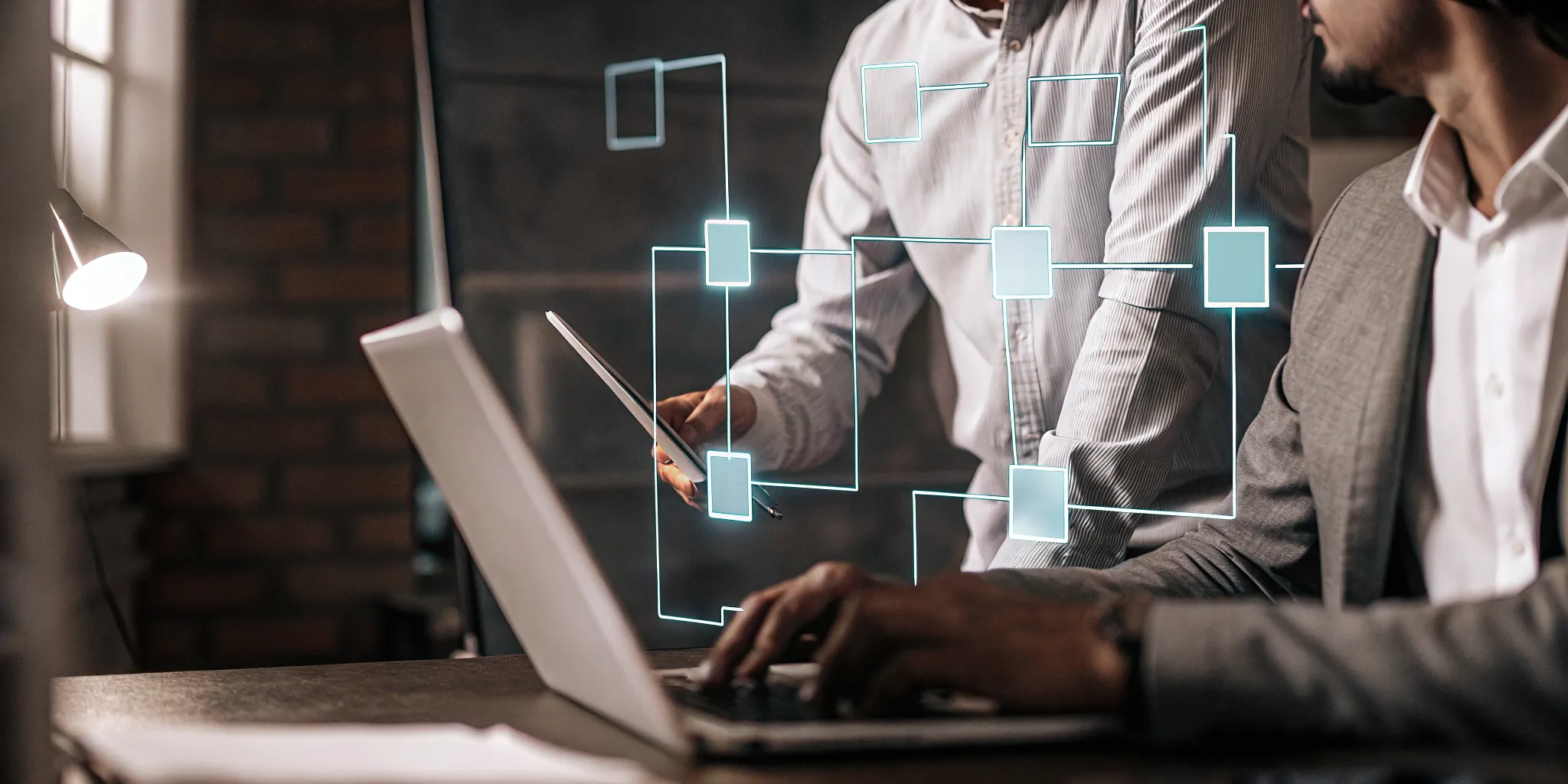 Knowledge base version control workflow for regulated contact centers