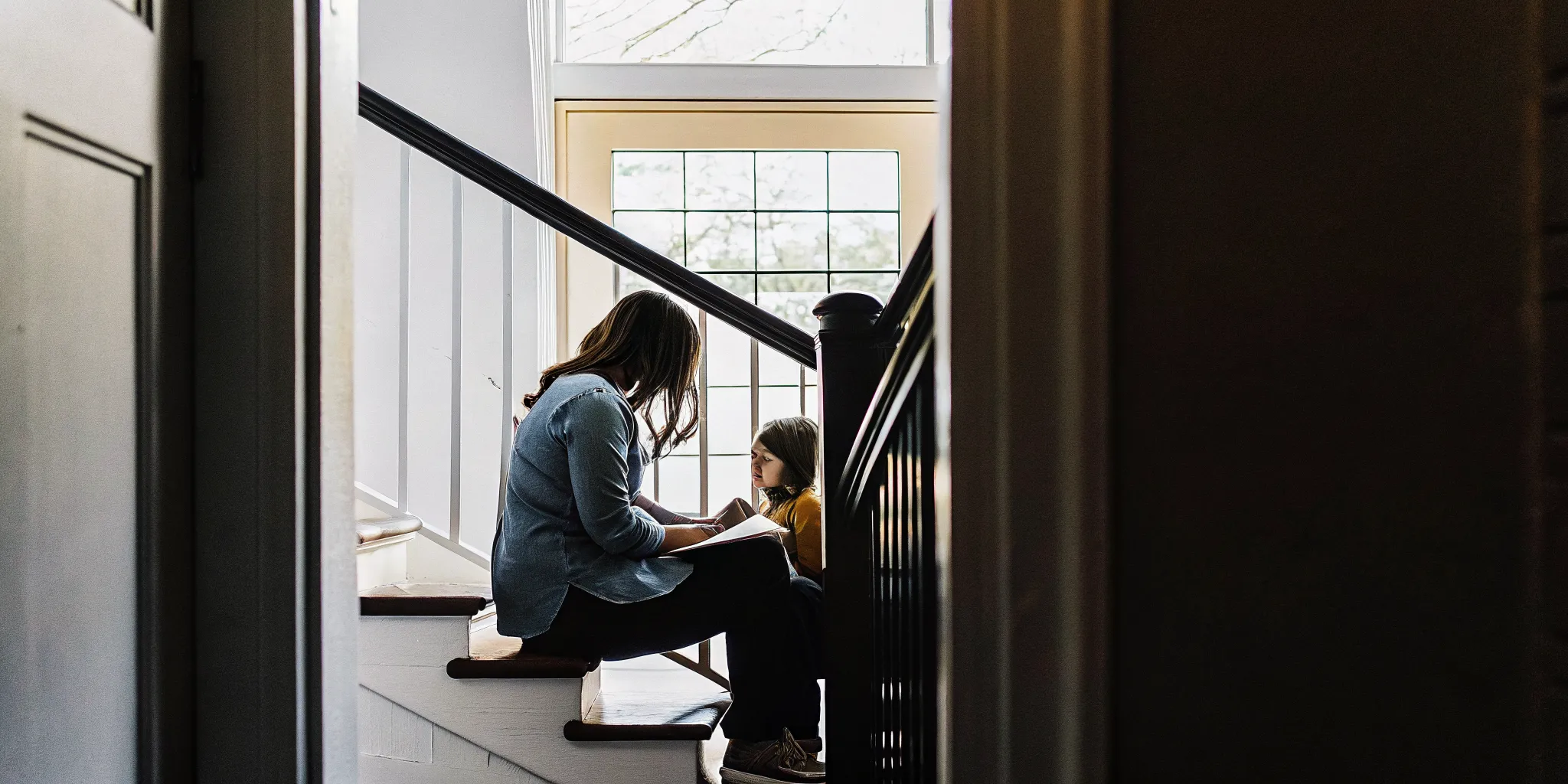 A pediatric home care nurse discussing the GAPP application process with a Georgia family