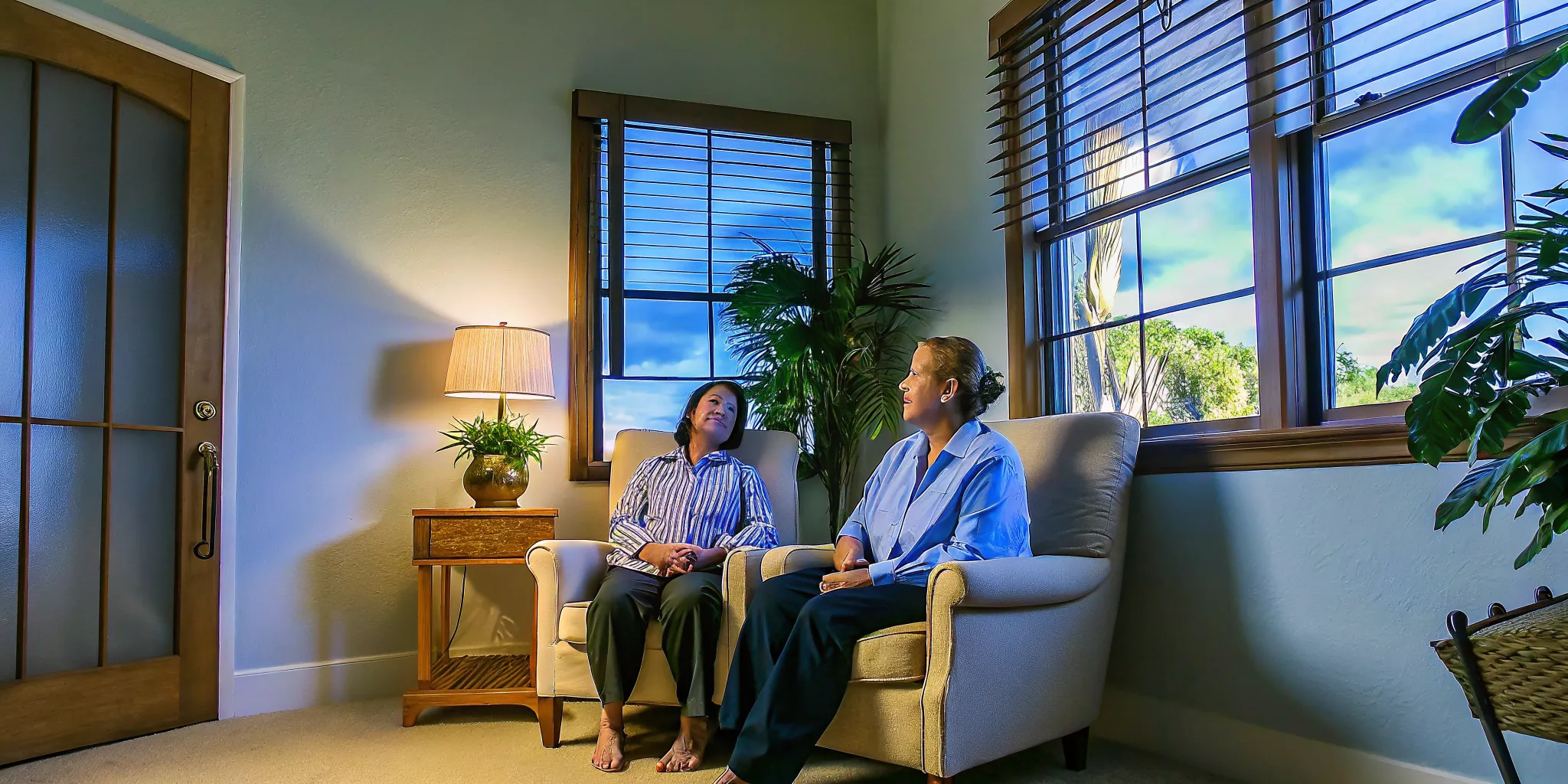 Private outpatient addiction assessment conversation in Hawaii