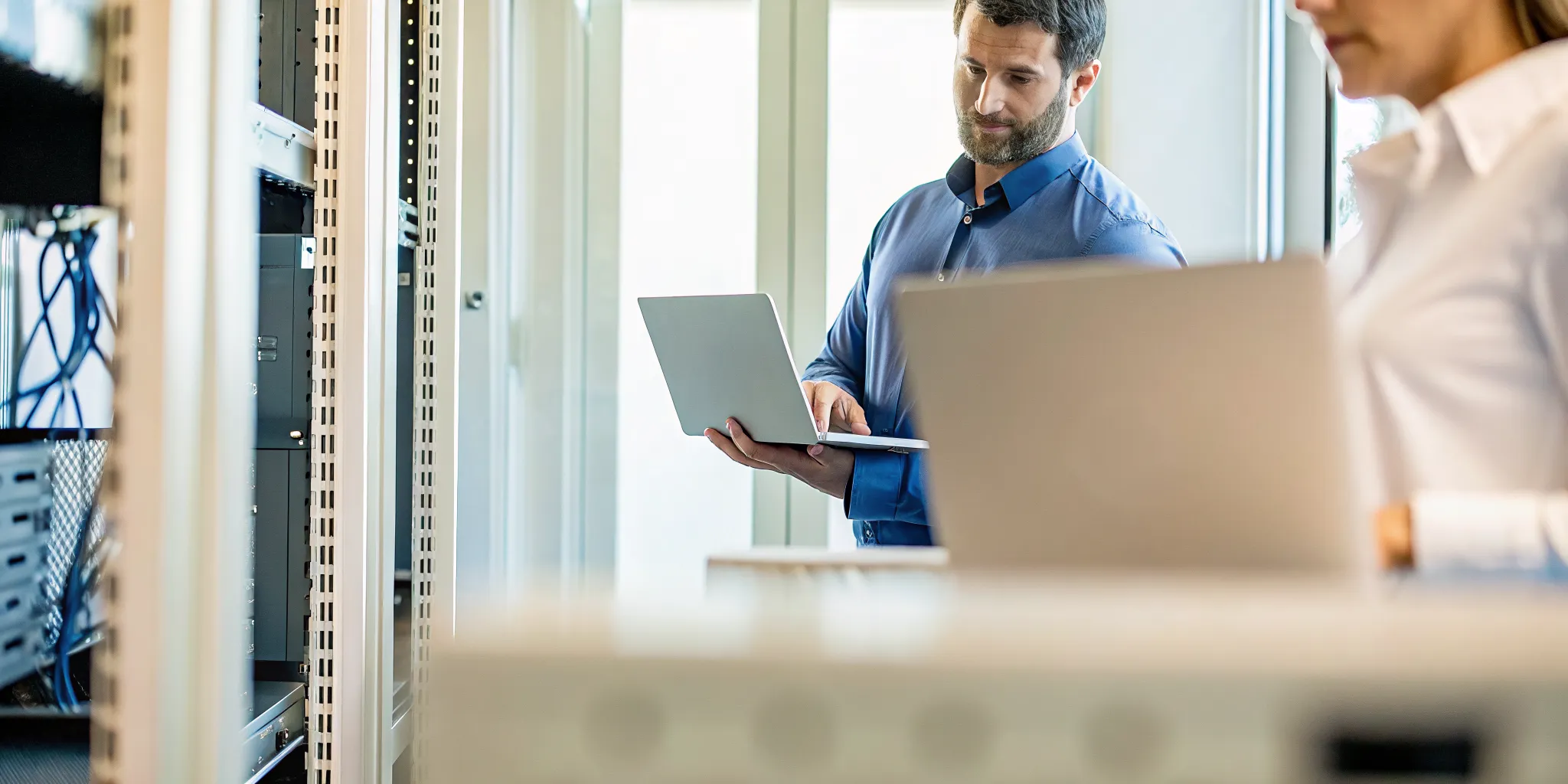 IT professional monitoring cloud backup systems for a Tampa SMB