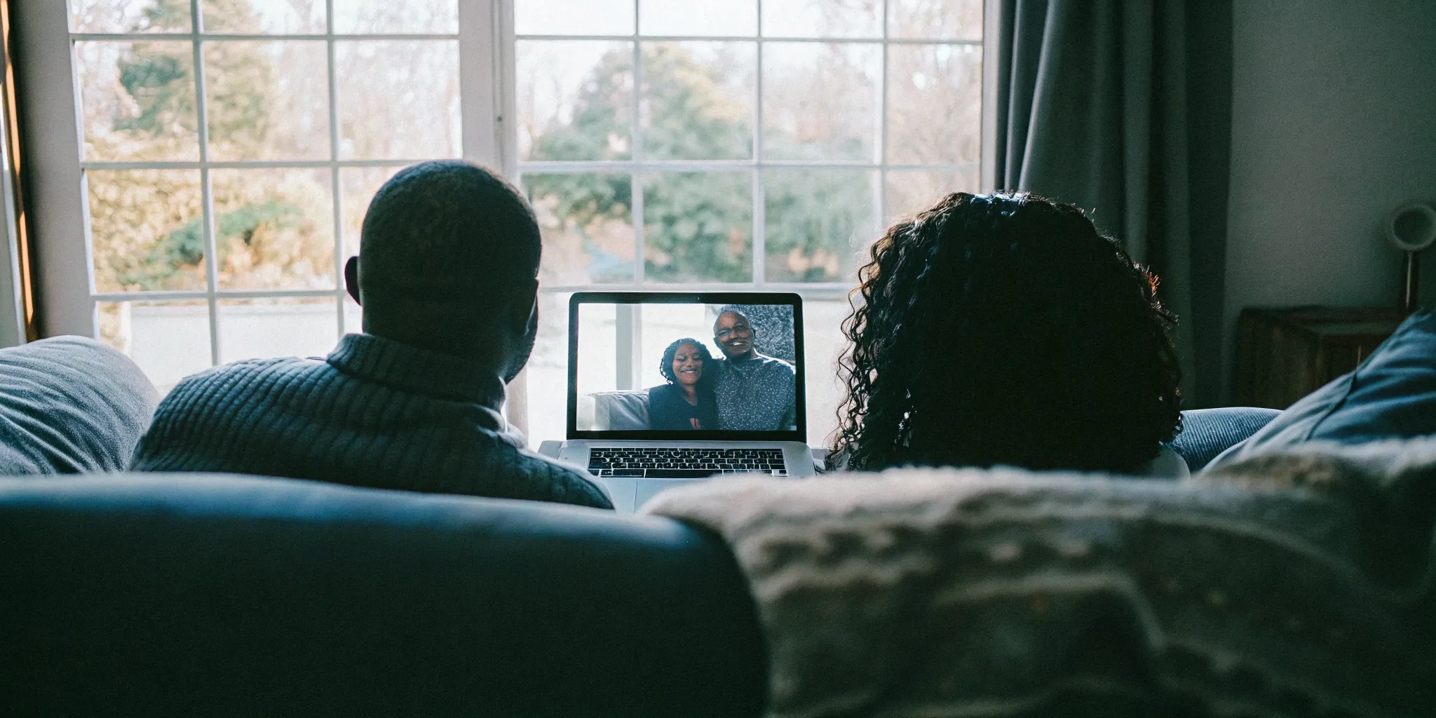 Couple discussing privacy before an online couples therapy session in Virginia