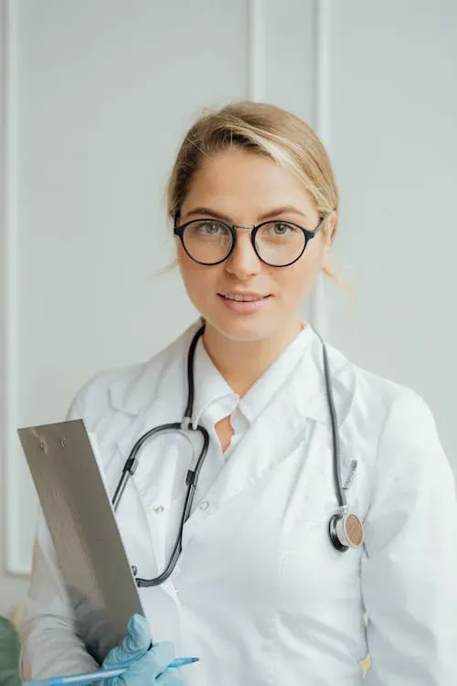 Patient consulting with a provider about testosterone therapy at VidaVital Medical in Omaha