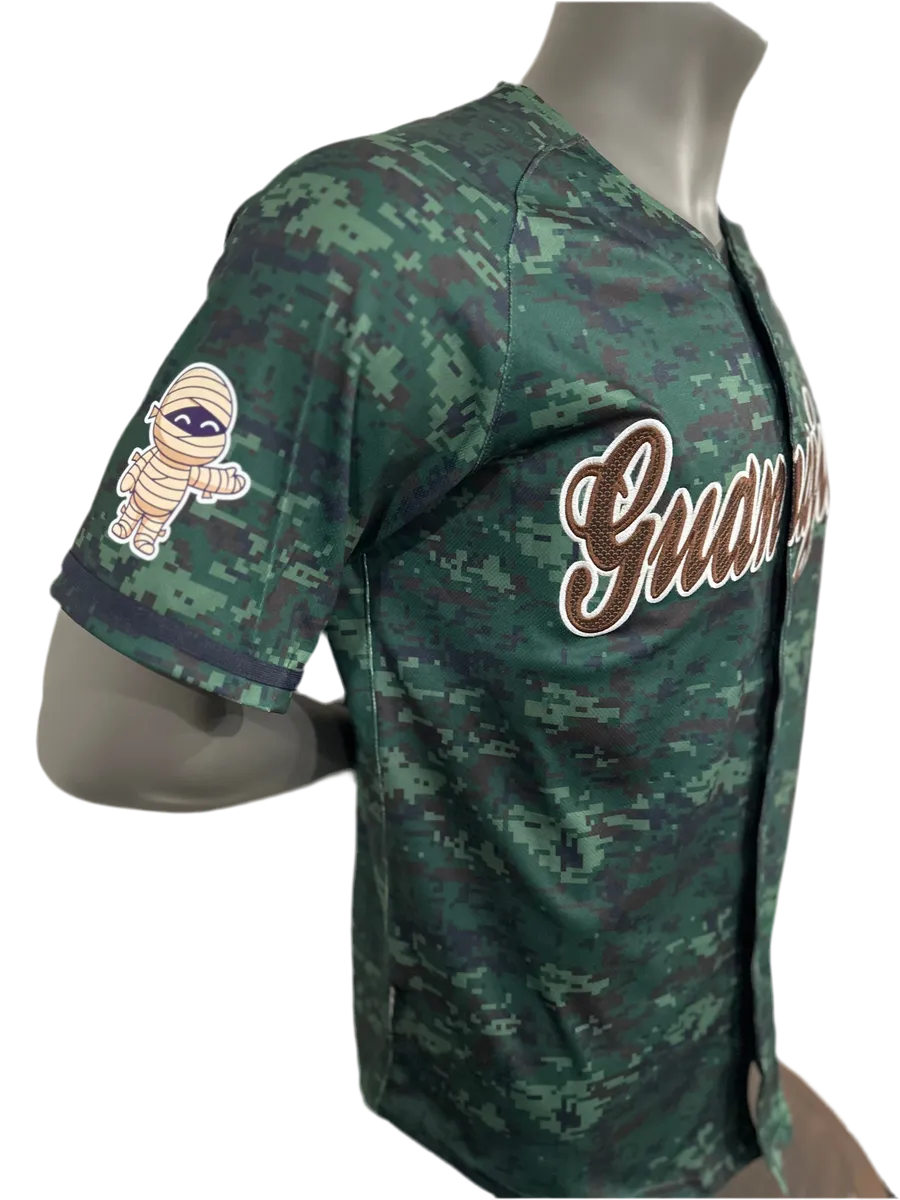 Detail view of the Guanajuato Camo baseball jersey design