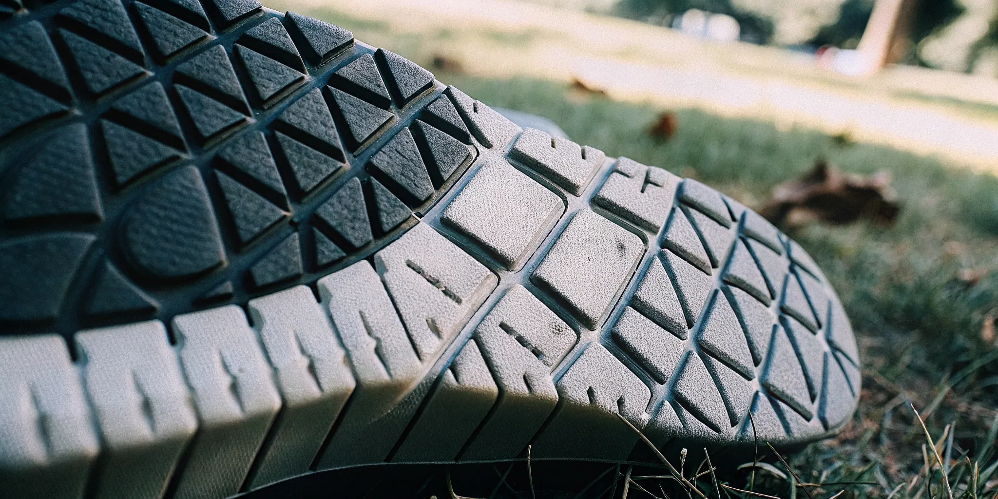 Conductive silver stitching on Harmony 783 grounding shoe sole