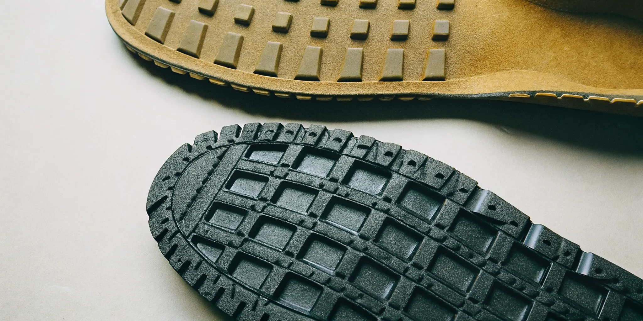 Harmony 783 Classic Walker grounding shoes with Groundworks technology and carbon rubber outsole
