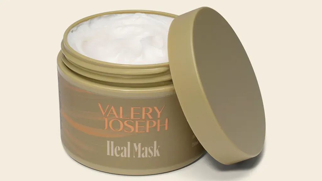 Valery Joseph Heal Mask for weakened hair that needs a closer look at moisture and damage