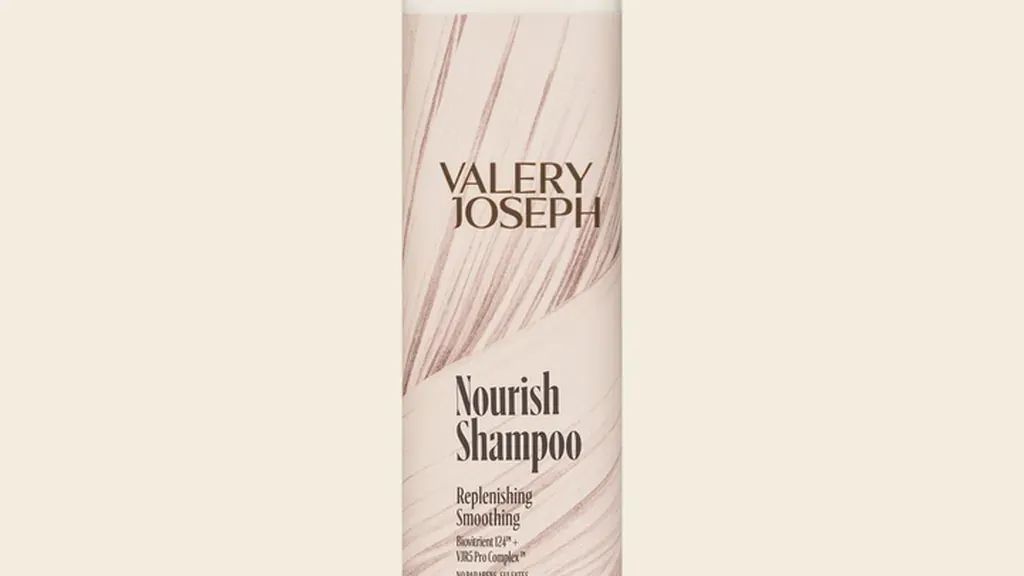 Valery Joseph Nourish Shampoo for observing how moisture-focused haircare feels on dry hair