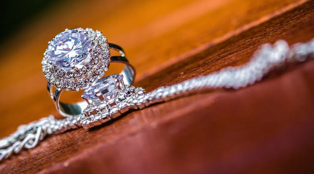 Diamond Banc expert inspecting a diamond ring during a professional evaluation