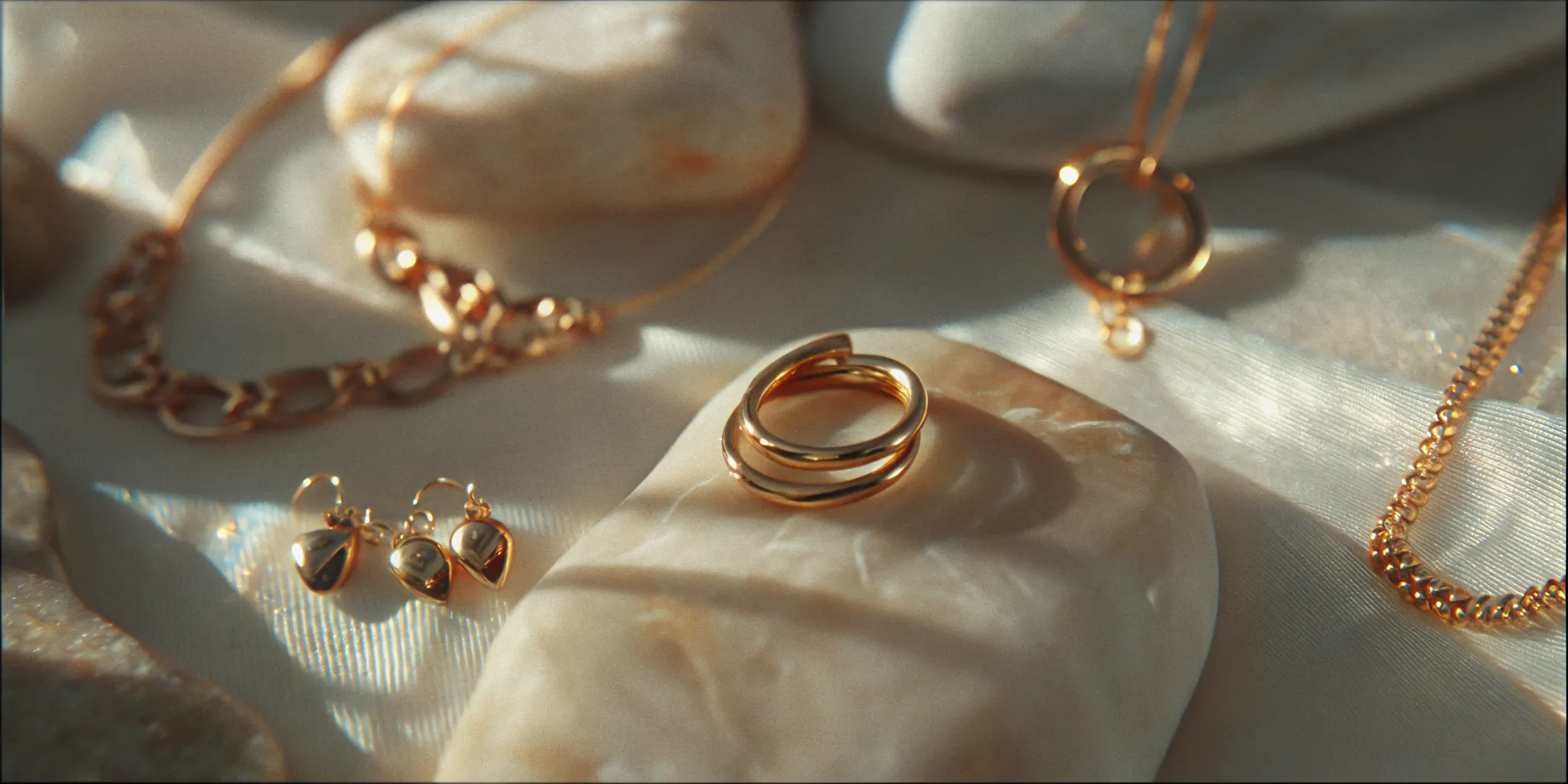 Modern fine jewelry west palm beach shoppers can compare at LUCE